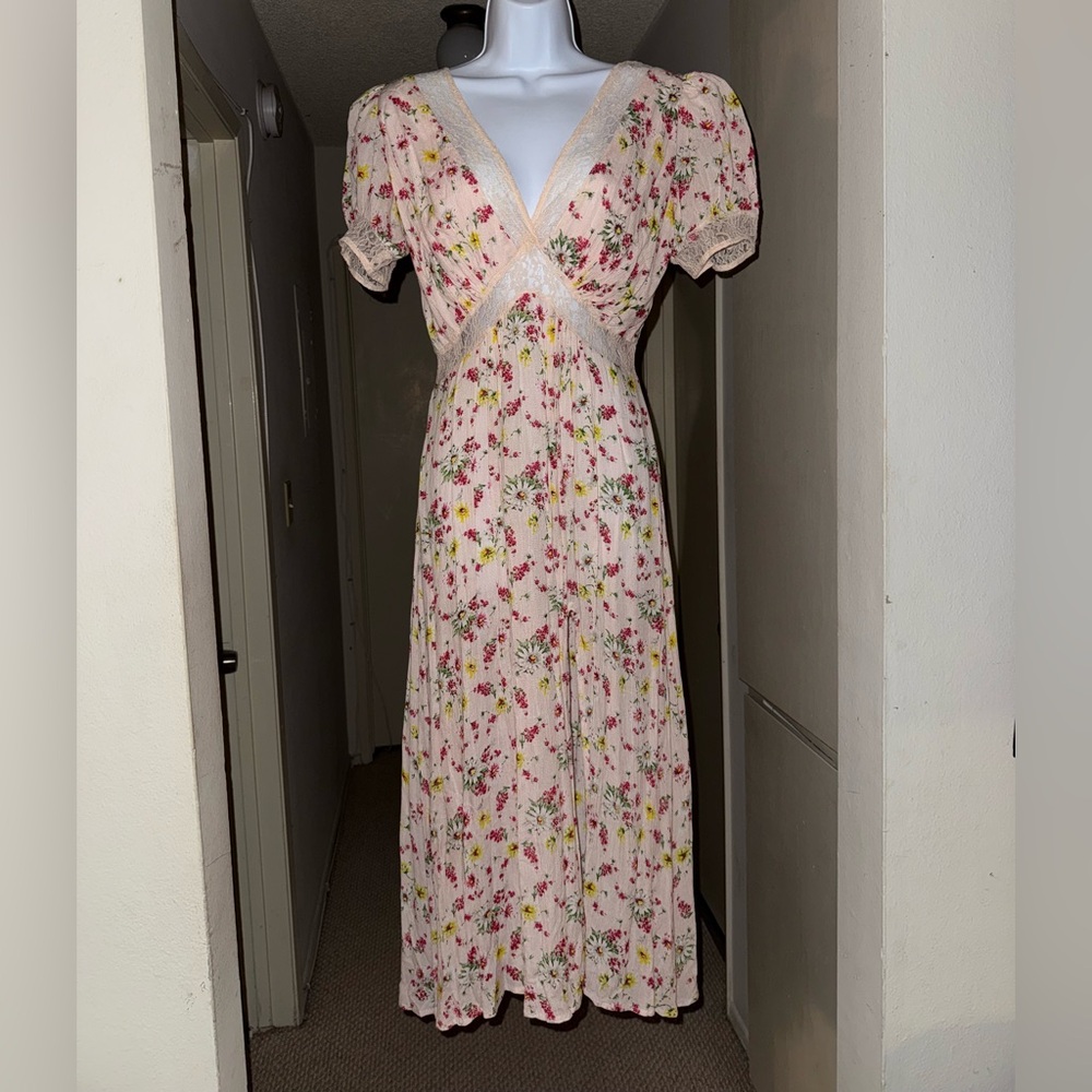 LPA Pink Floral Midi Dress with Lace Accents - Size M